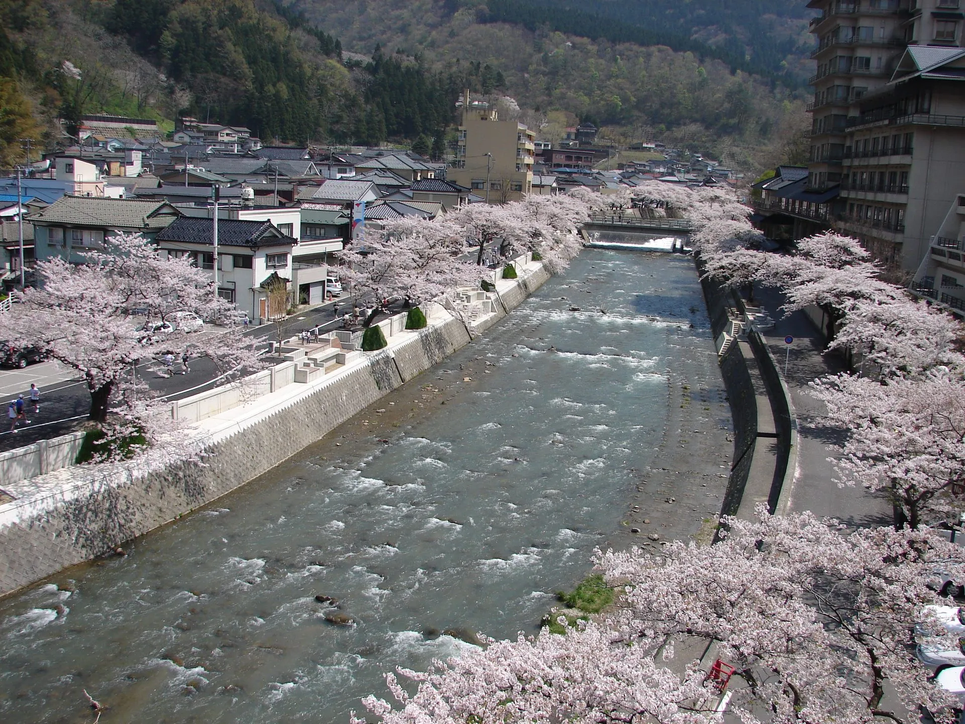 温海温泉の風景
