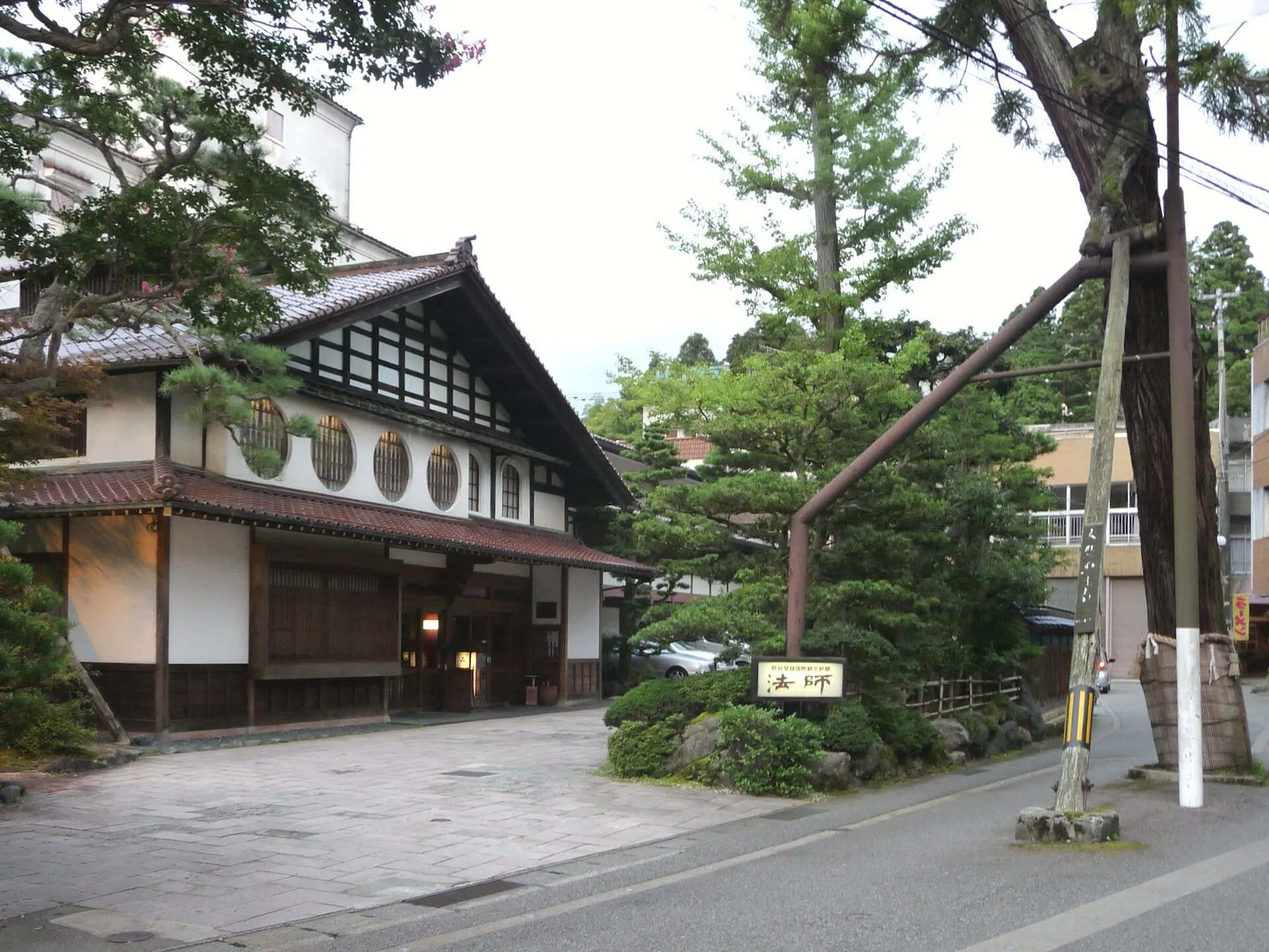 粟津温泉の風景