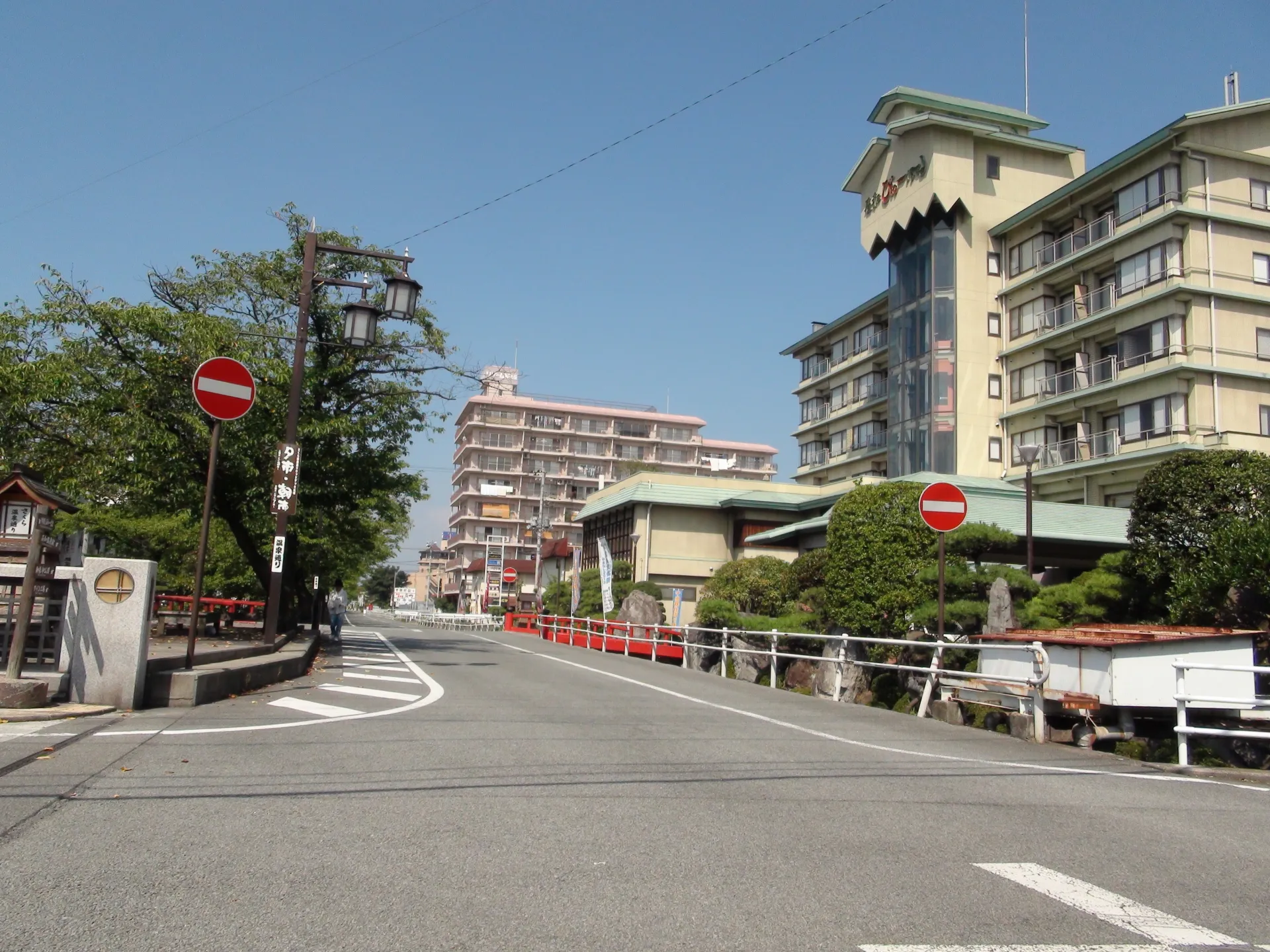 石和温泉の風景