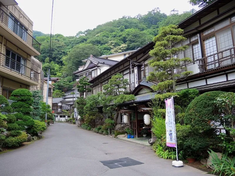鎌先温泉の風景