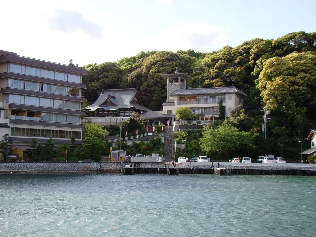 舘山寺温泉の風景