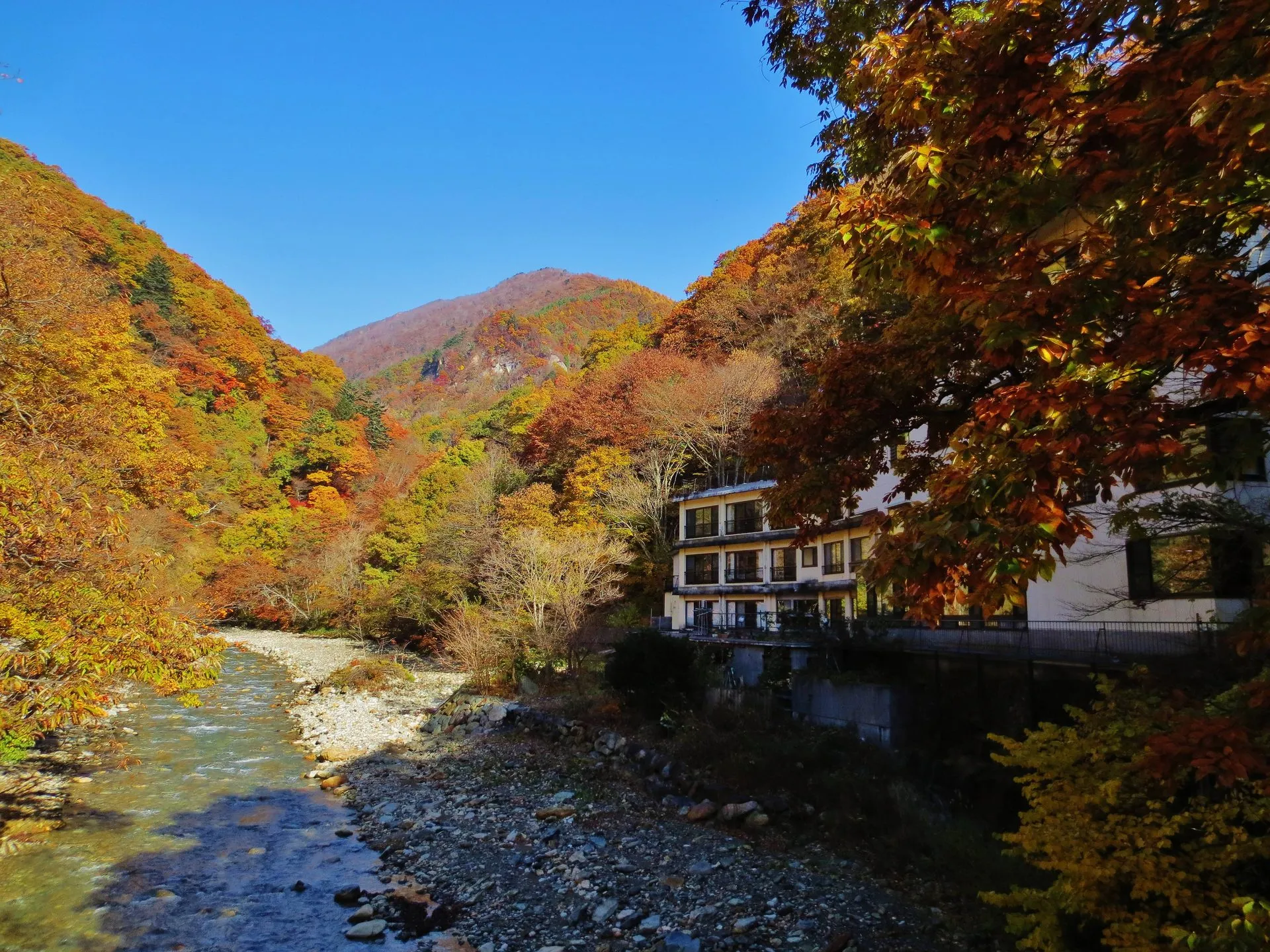 川古温泉の風景