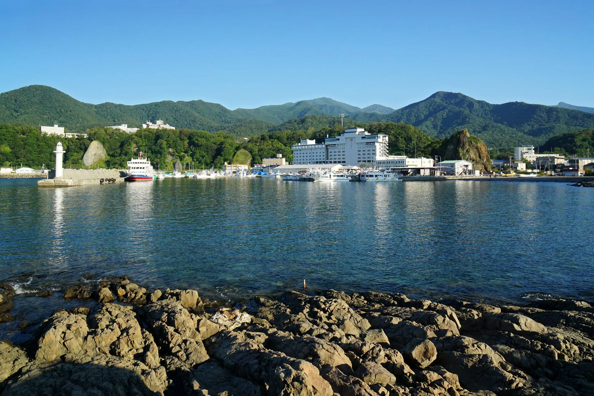 ウトロ温泉の風景