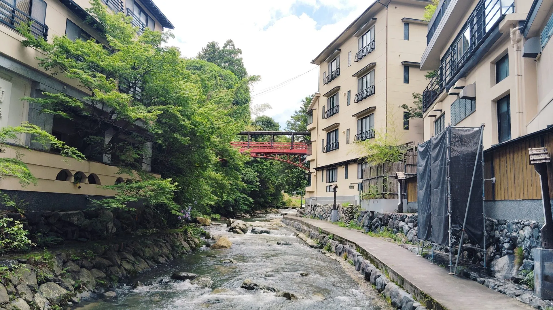 脇田温泉の風景